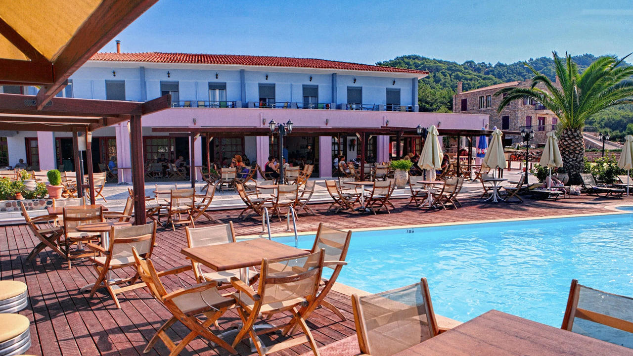 Отдых Отель Irini Beach - Зона возле бассейна