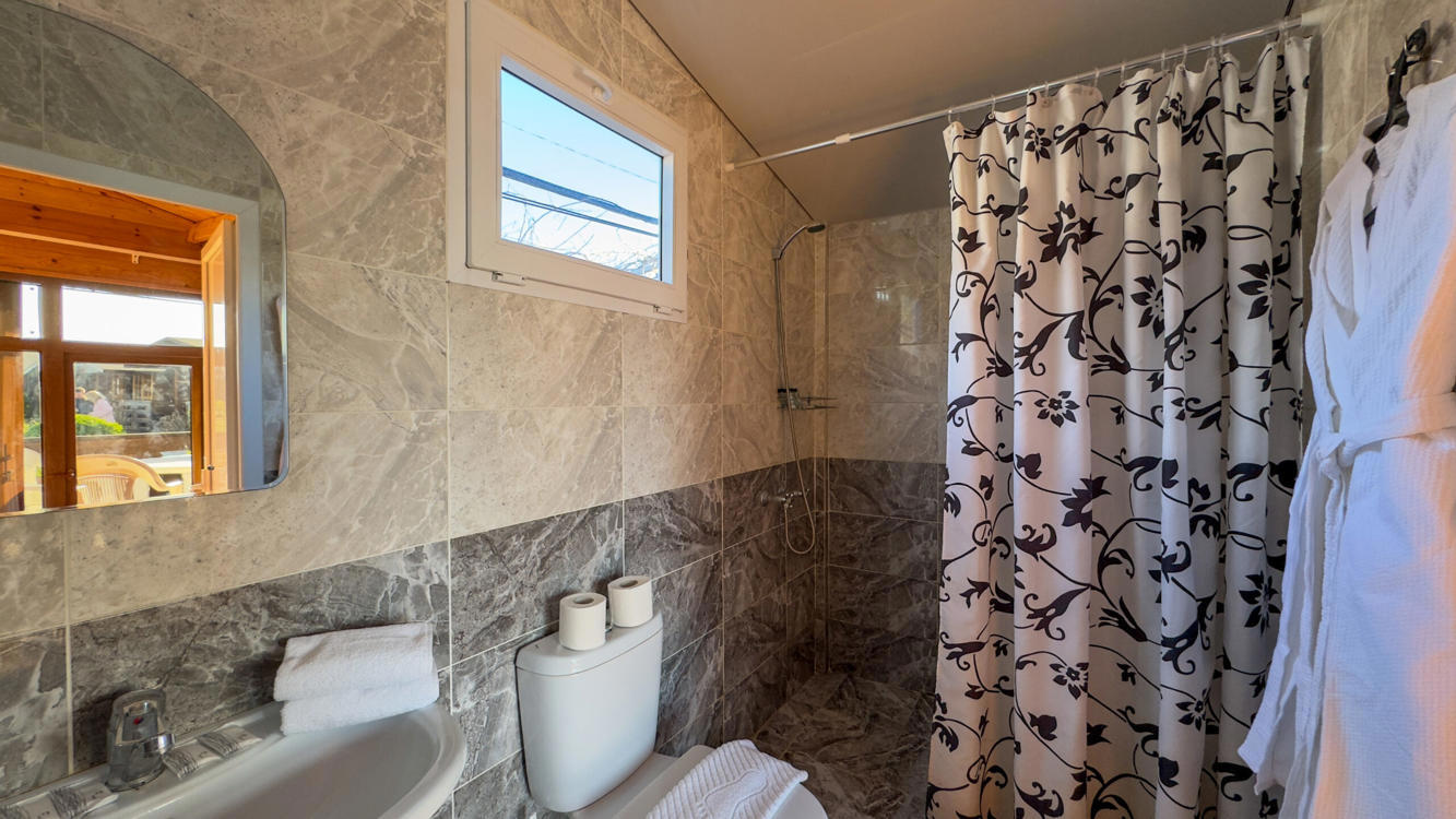 Отдых Отель Gudwin glamp (ex.Атлантида) - WC