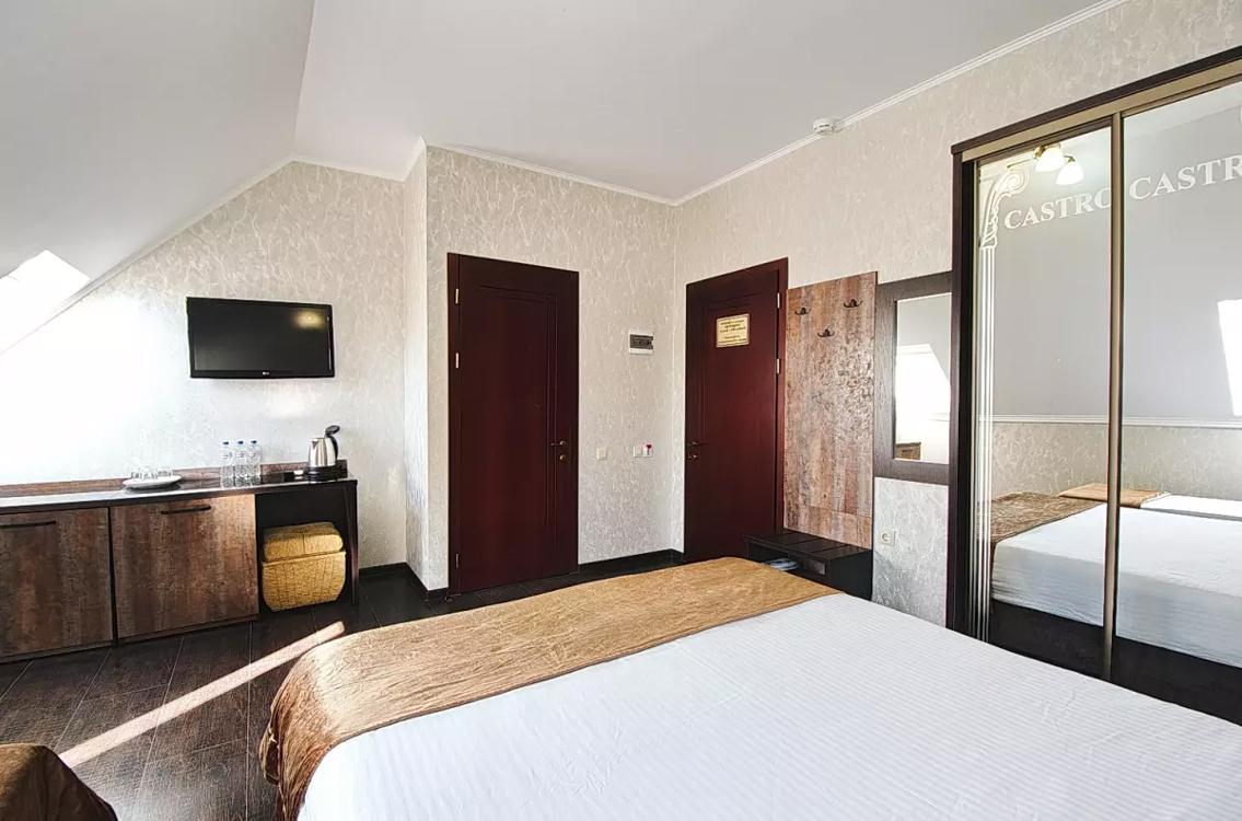 Отдых Отель Castro - Трехместный номер без балкона на мансарде