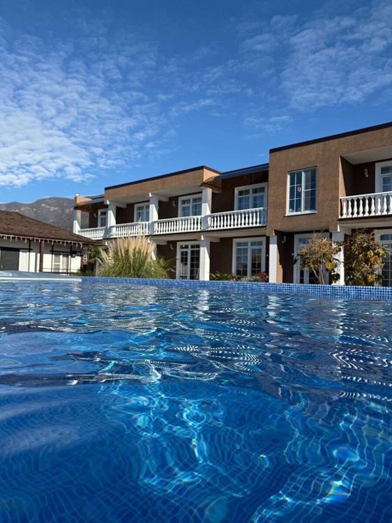 Отдых Гостевой дом Вилла Дарина - Бассейн