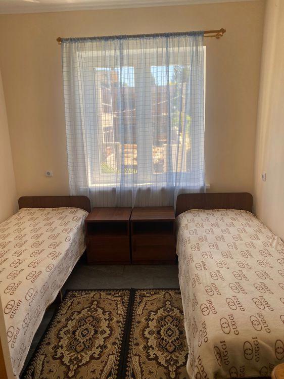 Отдых Отель Хан - 4-х местный двухкомнатный вторая комната