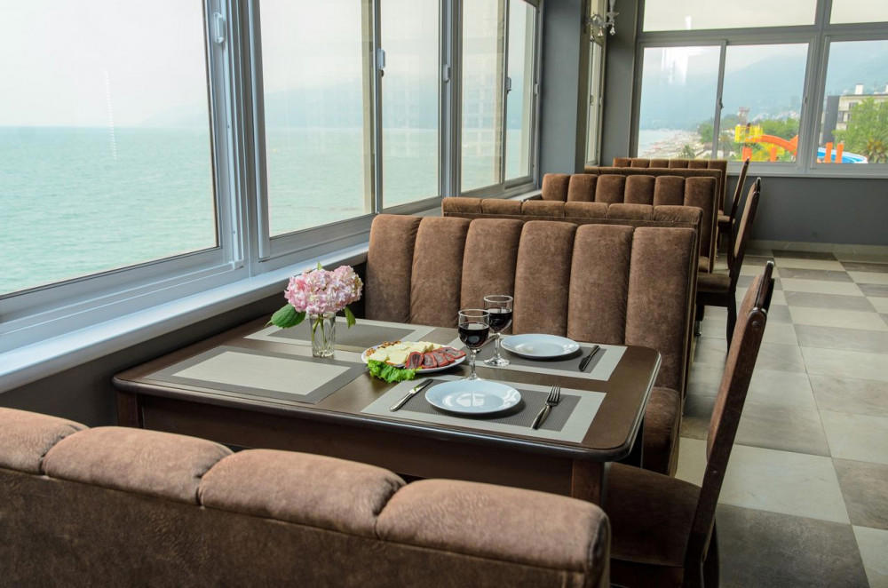 Отдых Отель Орхидея - Кафе в отеле