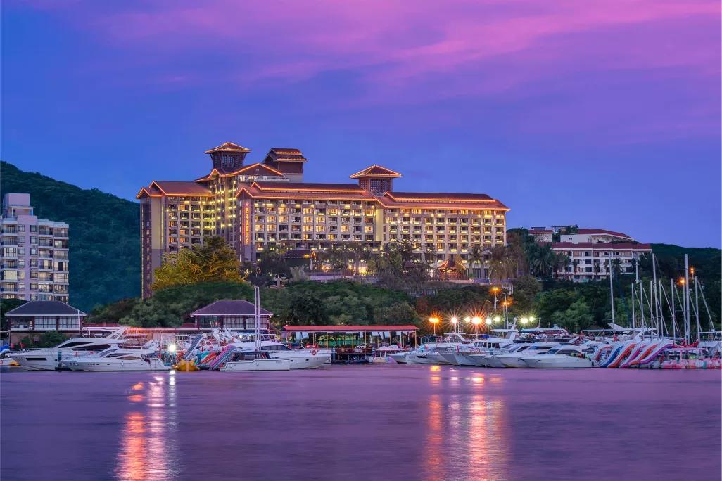 Отдых Отель Four Seasons Ocean Courtyard 4* - Фасад отеля