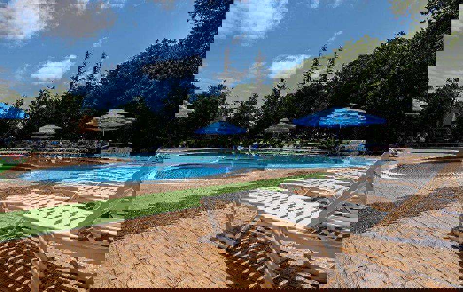 Отдых Отель Ателика Лесная бухта - Открытый бассейн с детским отделением