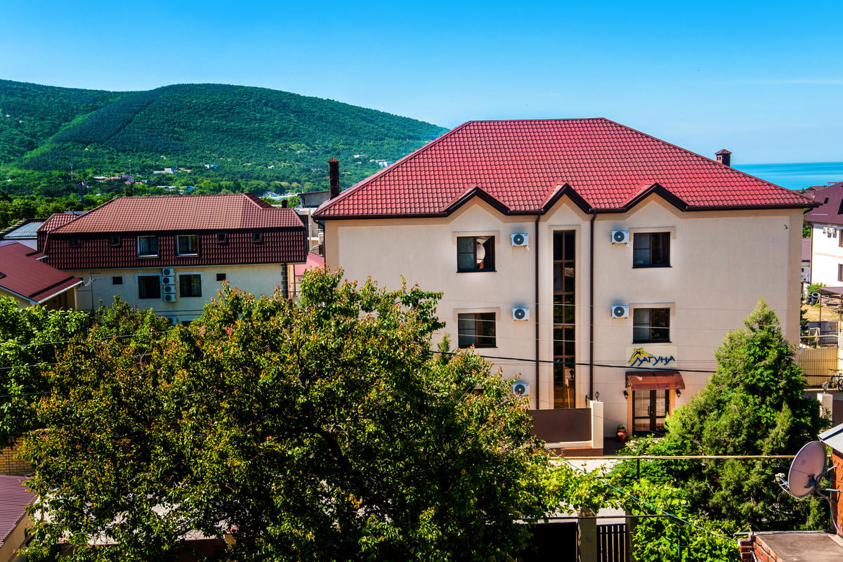 Отдых Гостевой дом Лагуна - Фасад отеля