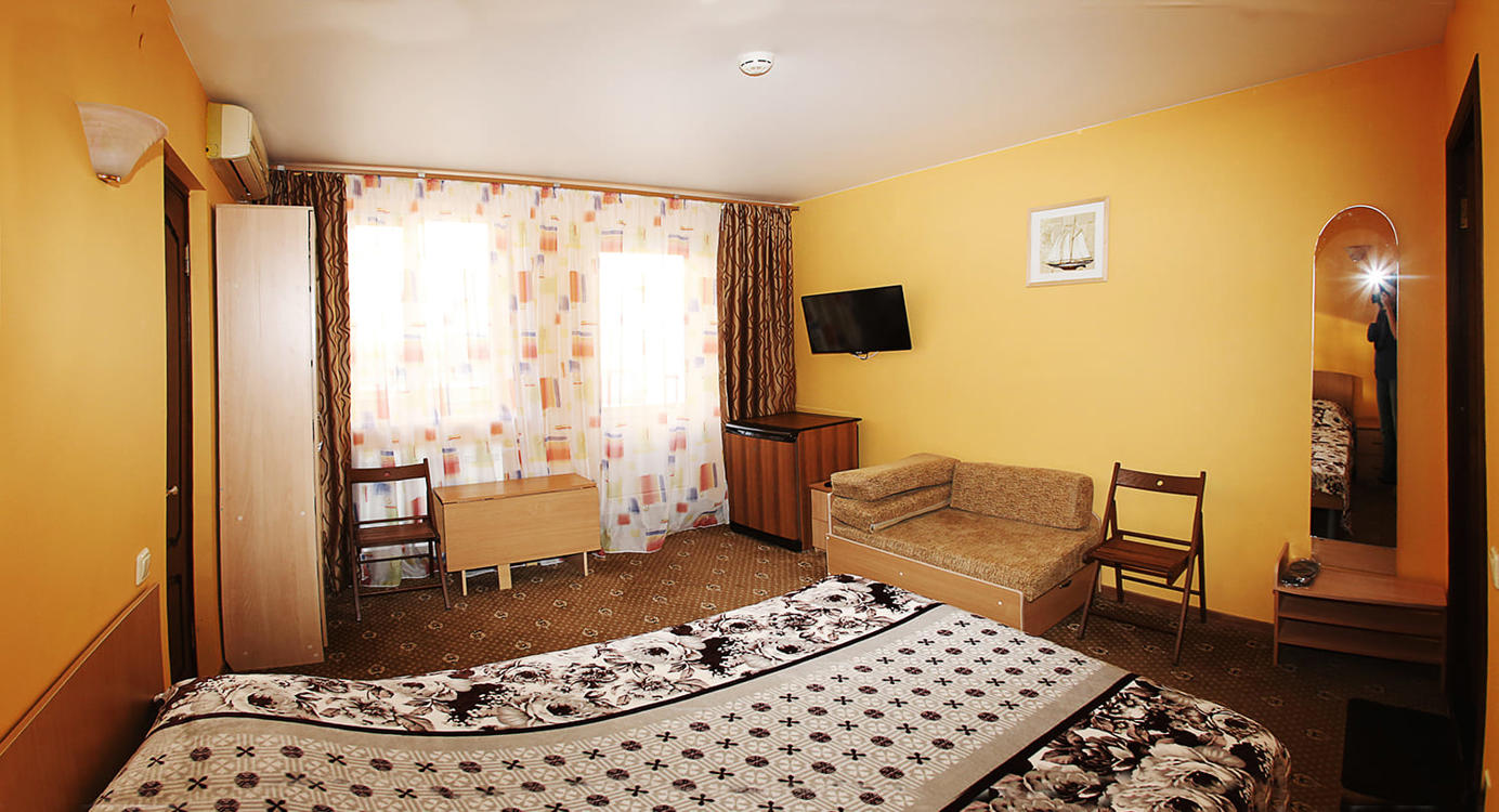 Отдых Гостевой дом Изумрудный - Стандартный номер