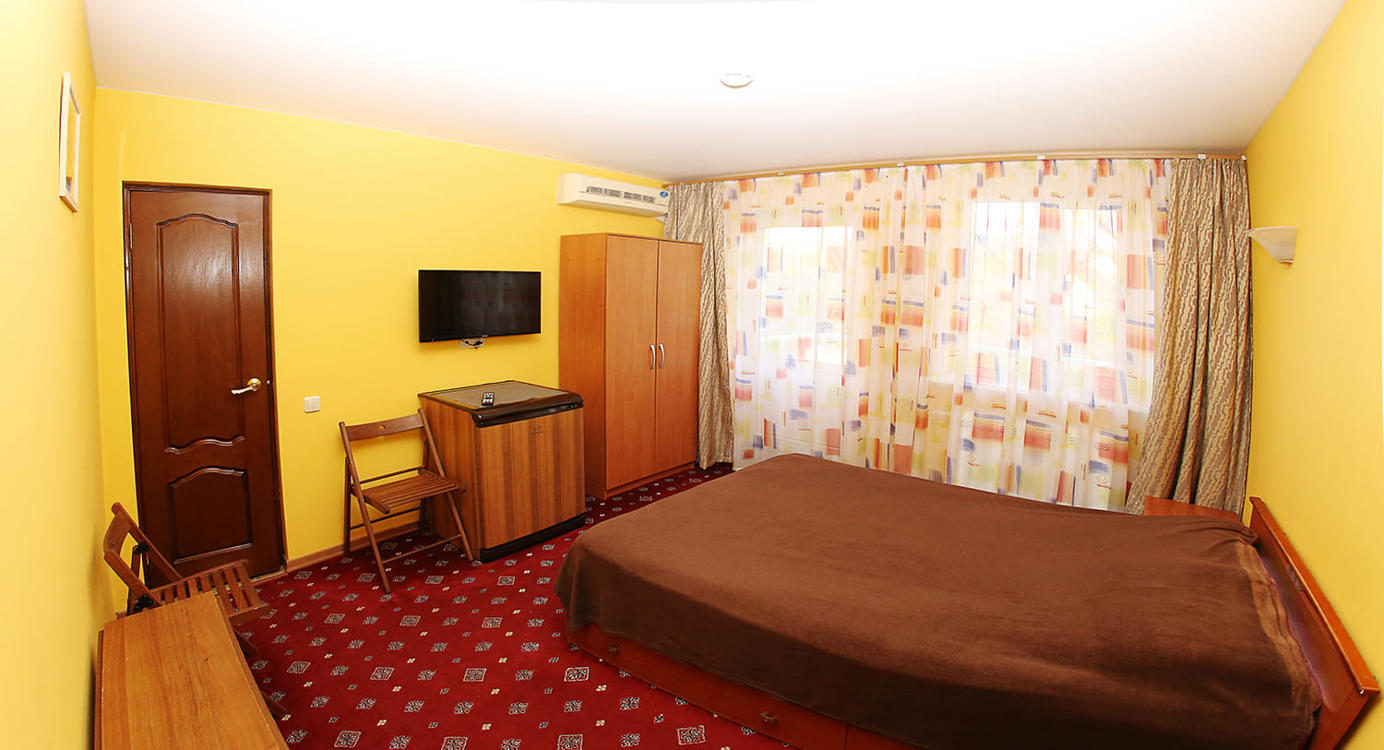 Отдых Гостевой дом Изумрудный - Стандартный номер