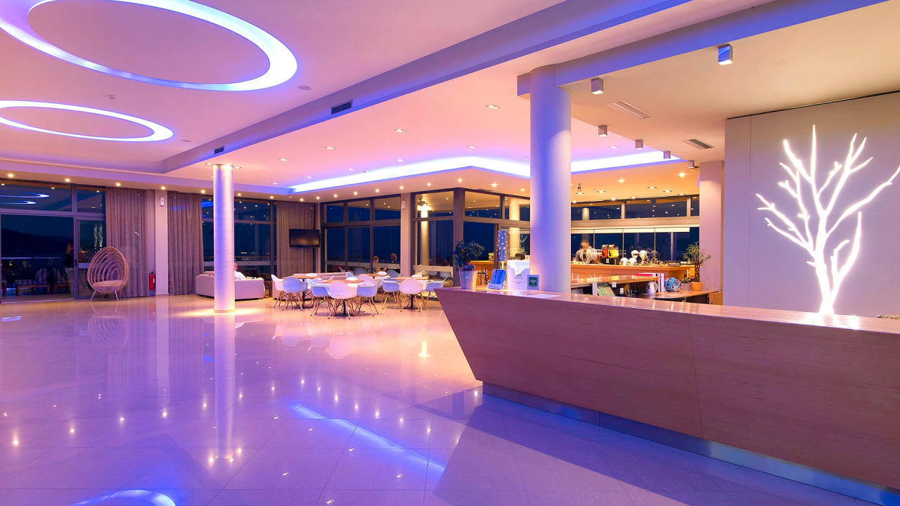 Отдых Отель Aeolis Thassos Palace - Холл