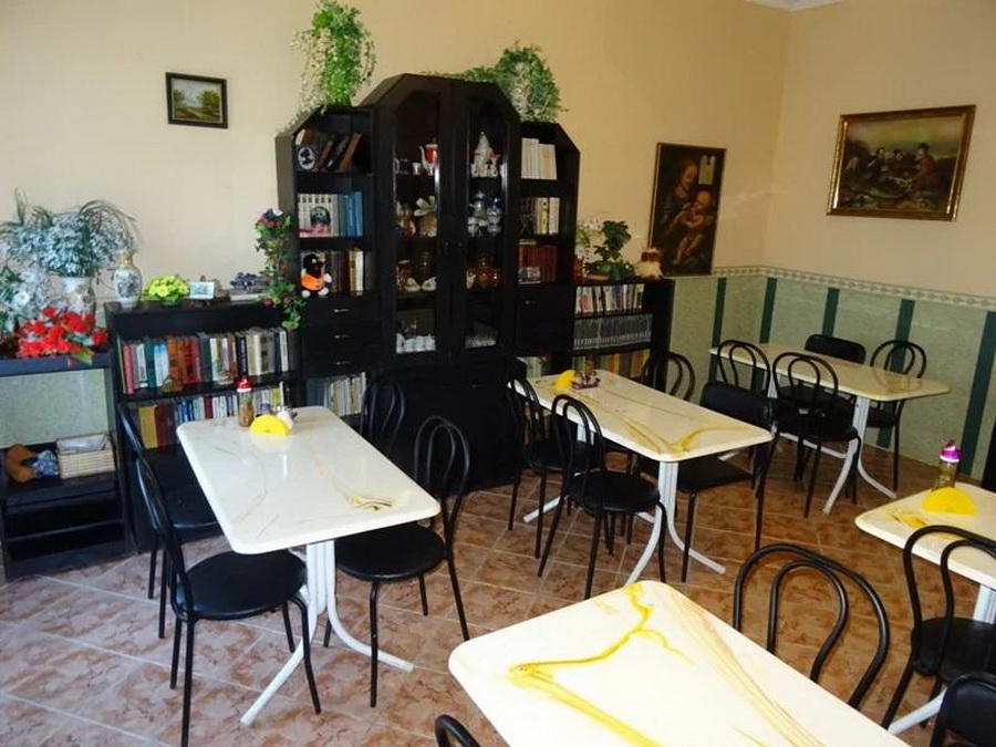 Отдых Гостевой дом Берегиня - Обеденная зона