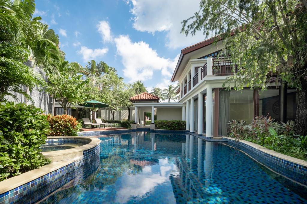 Отдых Отель Banyan Tree Sanya 5* - Вилла «Лухуэйтоу» с 2 спальнями и бассейном