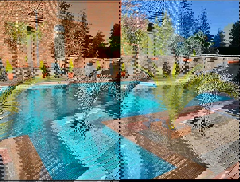 Отдых Отель Like Mari - Бассейн