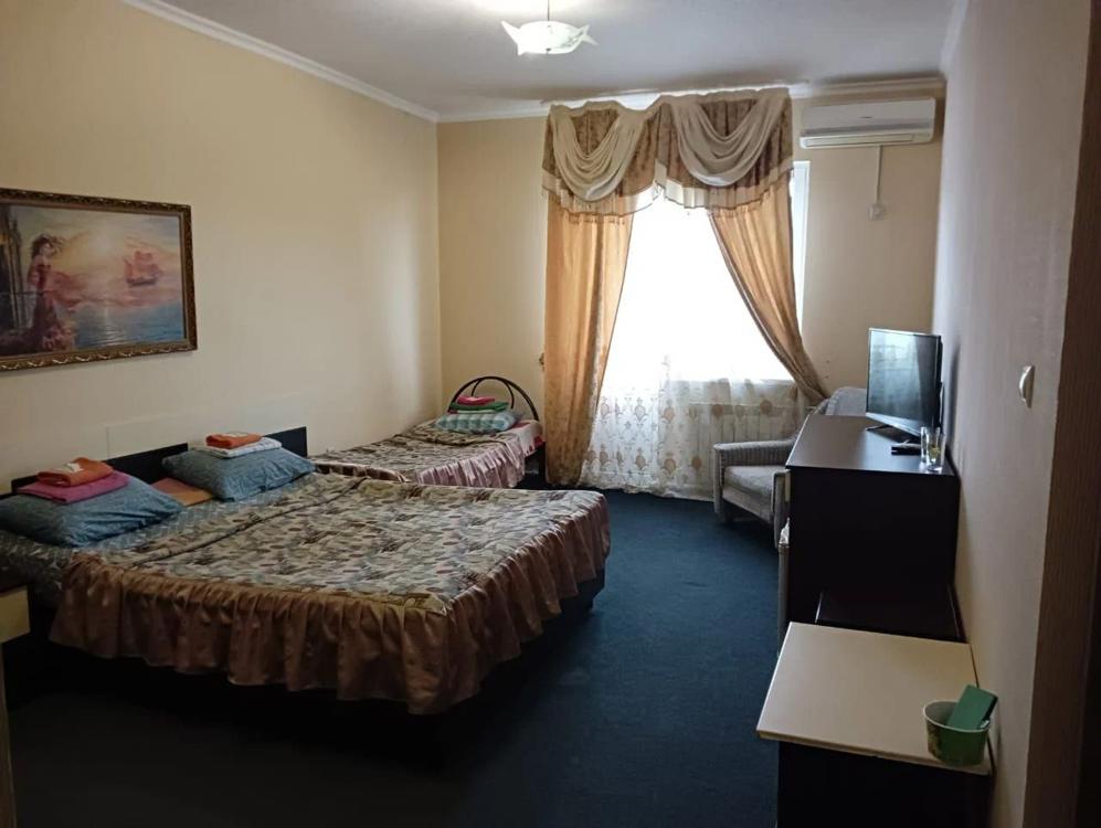 Отдых Гостевой дом Уют - 3х-местный номер