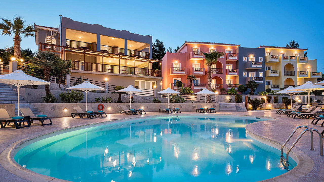 Отдых Отель Naftilos - Бассейн