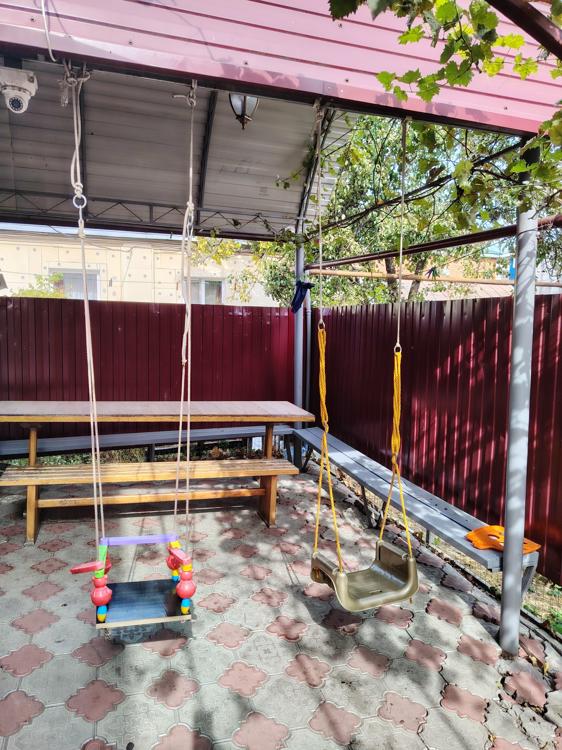 Отдых Гостевой дом На Калинина - Детская площадка