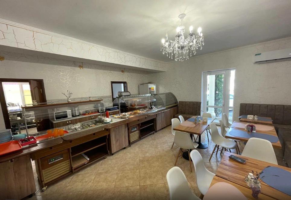 Отдых Гостевой дом Ласточкино гнездо - Столовая