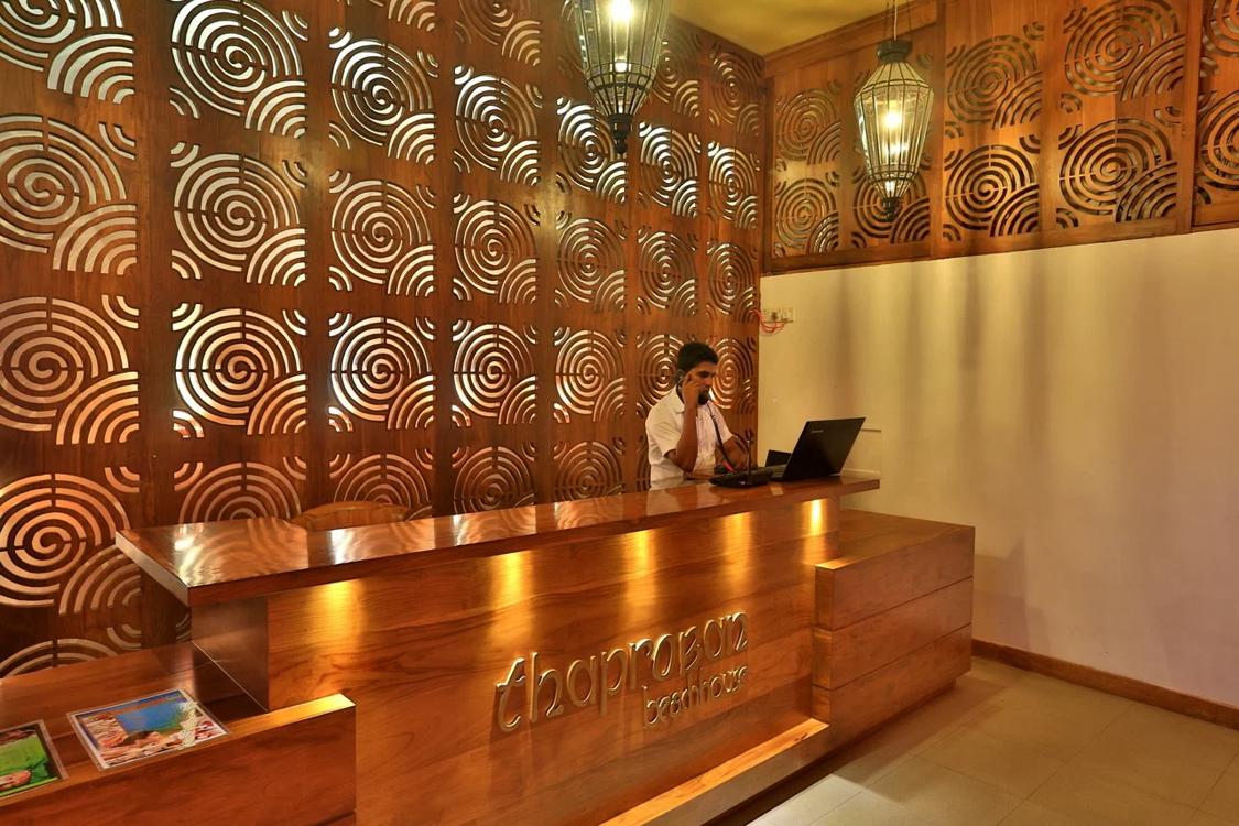 Отдых Отель Thaproban Beach House 4* - Стойка регистрации