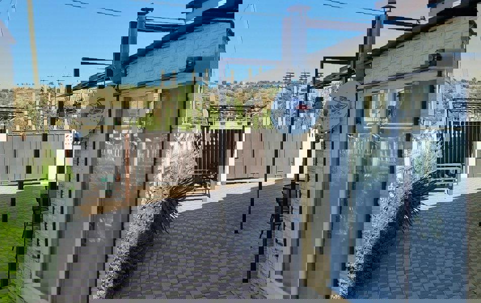 Отдых Гостевой дом Запад - Внутренний двор