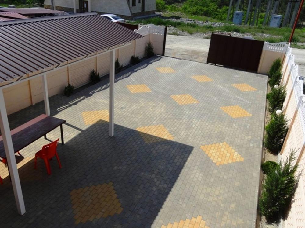 Отдых Гостевой дом Запад - Внутренний двор