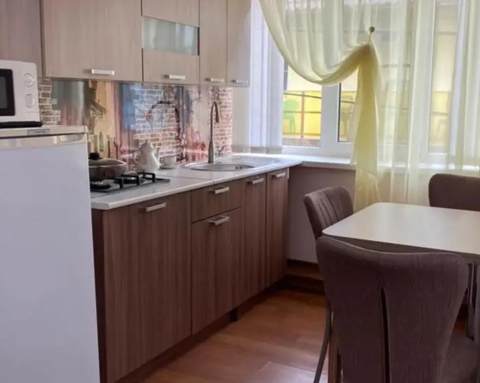 Отдых Гостевой дом Бриз-2 - 3-местный номер с кухней