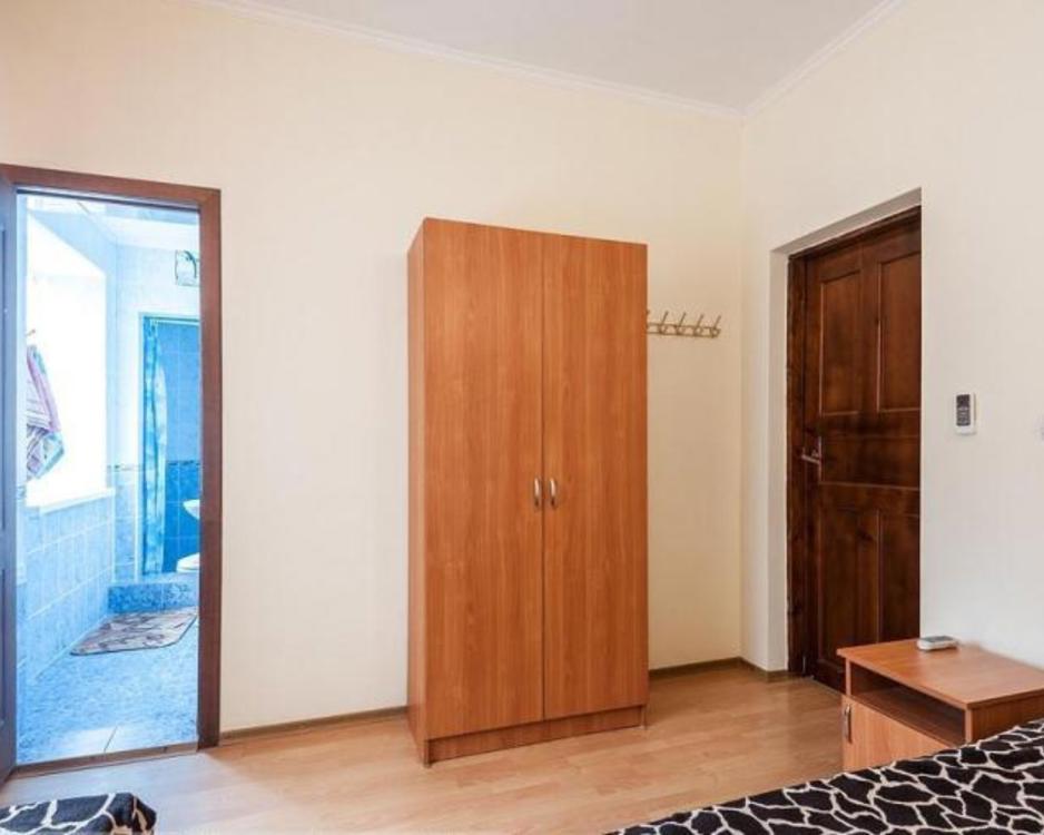 Отдых Гостевой дом Бриз-1 - 3-местный номер