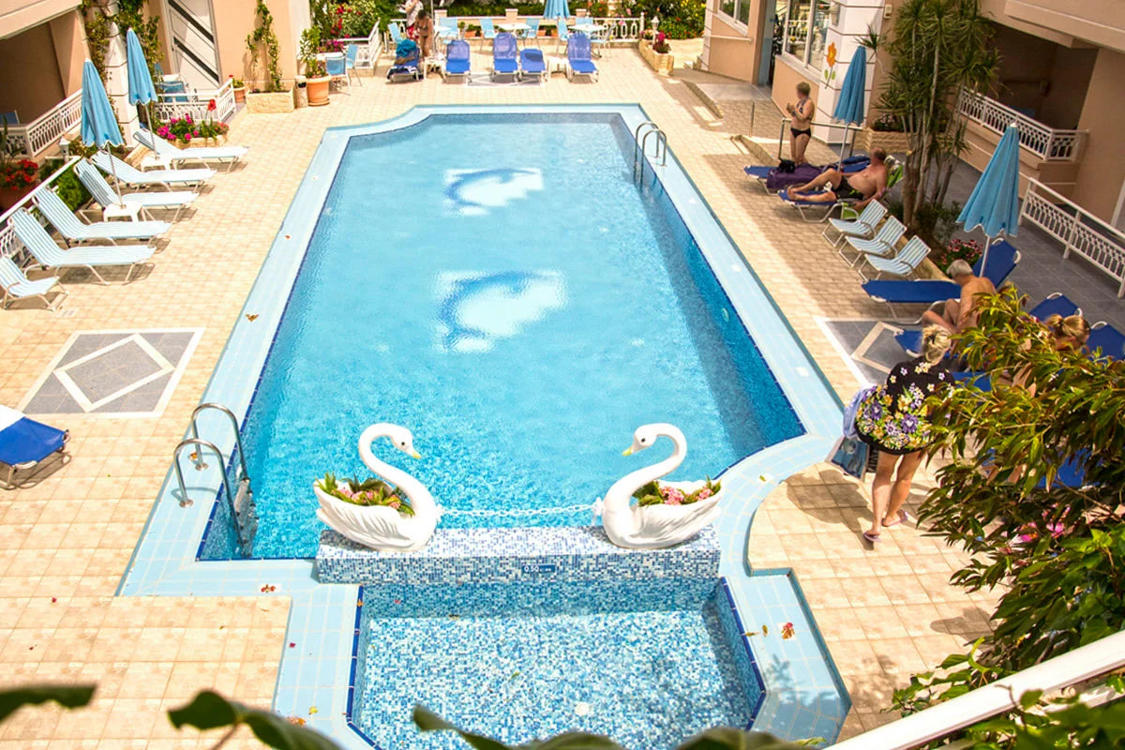 Отдых Отель Mastorakis Village - Бассейн