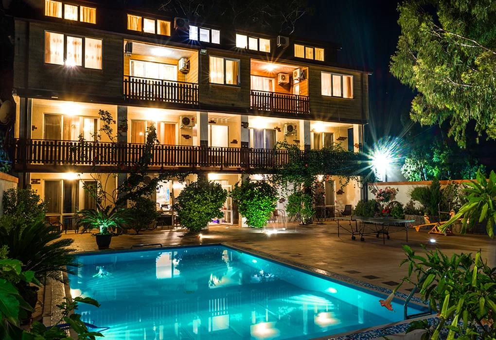 Отдых Гостевой дом Сказка - Территория