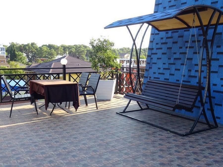 Отдых Отель У Дмитрия - Территория