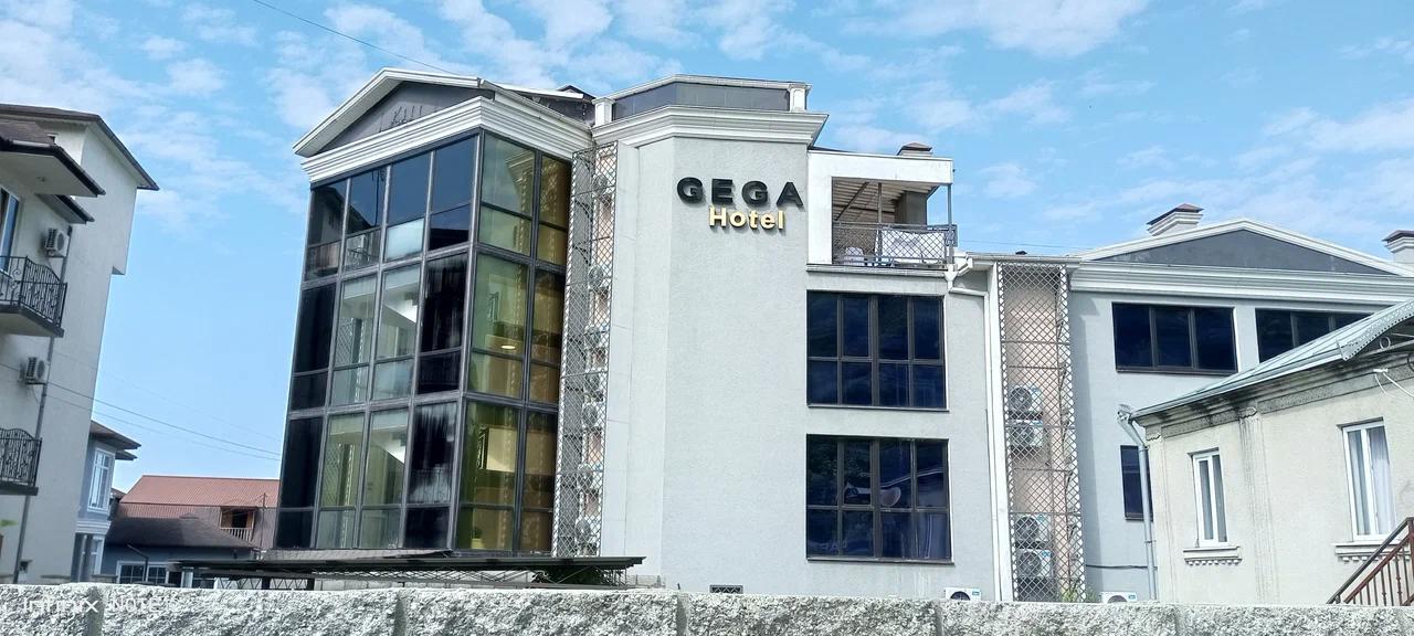 Отдых Отель Gega - Фасад отеля
