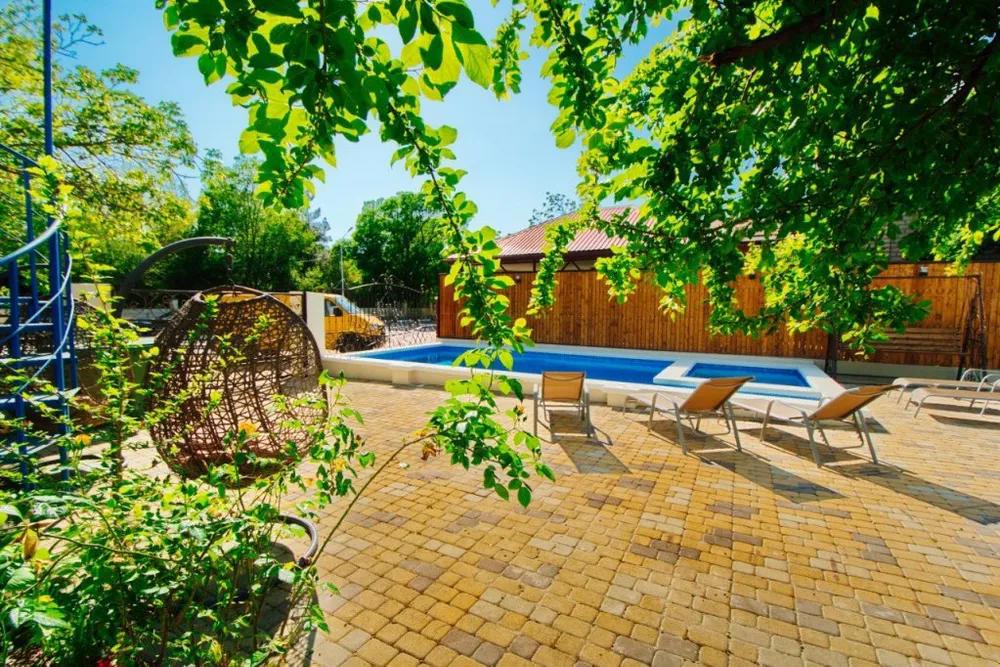 Отдых Гостевой дом Нинель - Внутренний двор