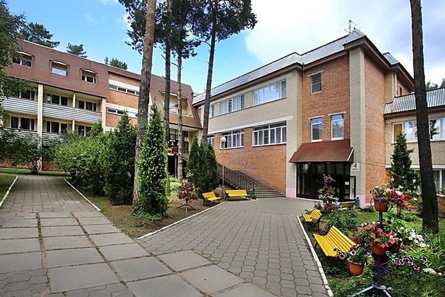 Отдых Санаторий Спутник - Территория