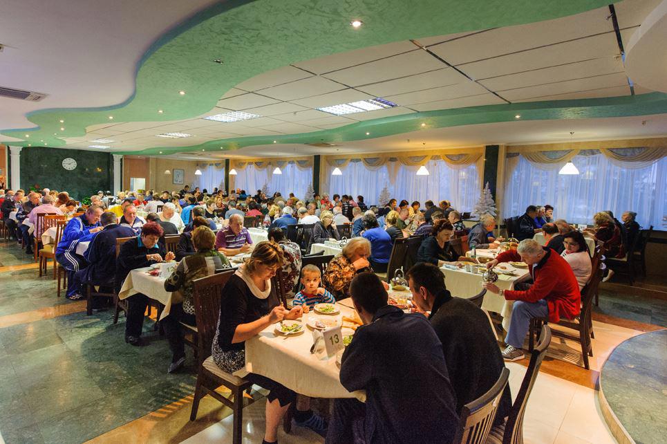 Отдых Санаторий Солнечный берег - столовая