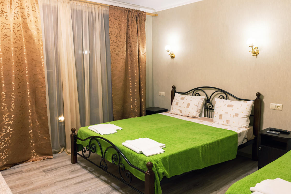 Отдых Гостевой дом Инга - 3-х местный номер