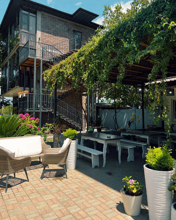 Отдых Гостевой дом Инга - Территория