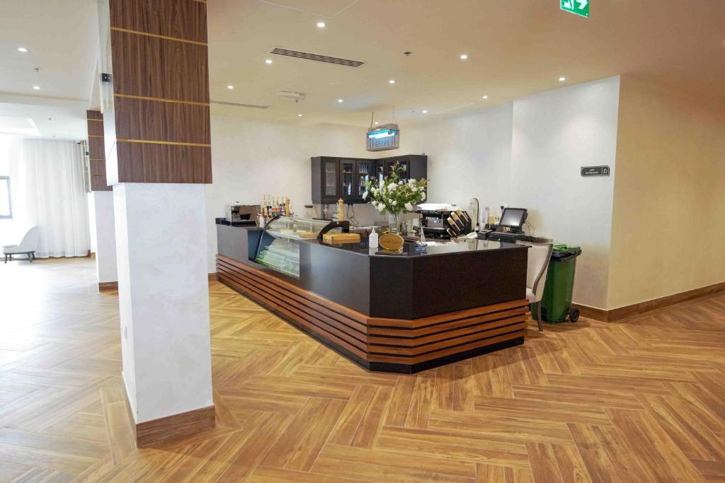 Отдых Отель The Plaza Hotel & Resort Salalah 4* - Холл