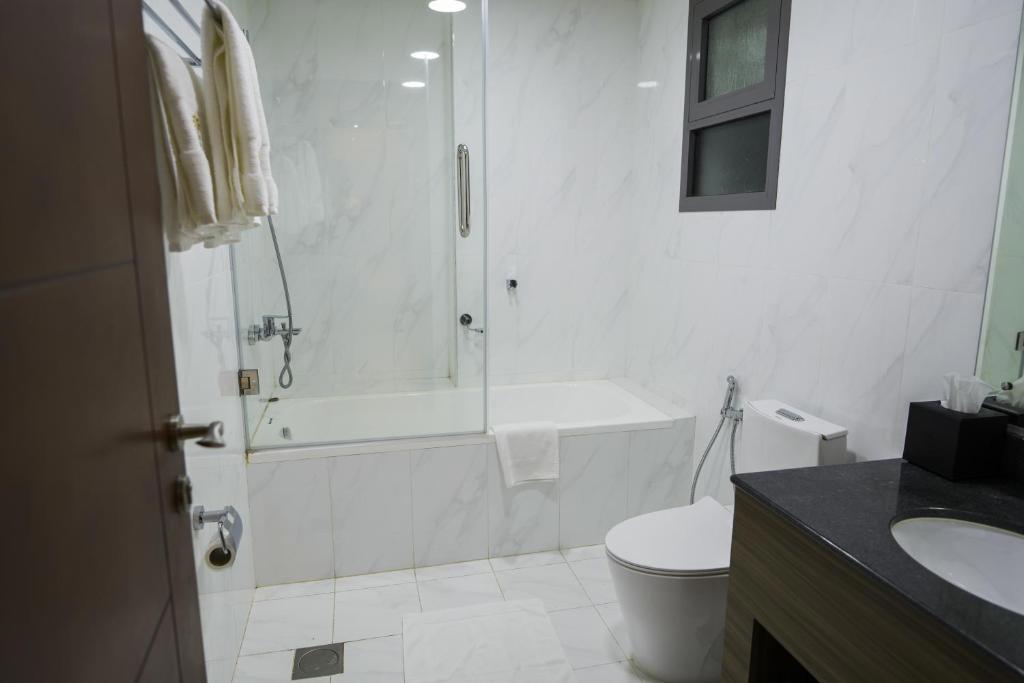 Отдых Отель The Plaza Hotel & Resort Salalah 4* - WC