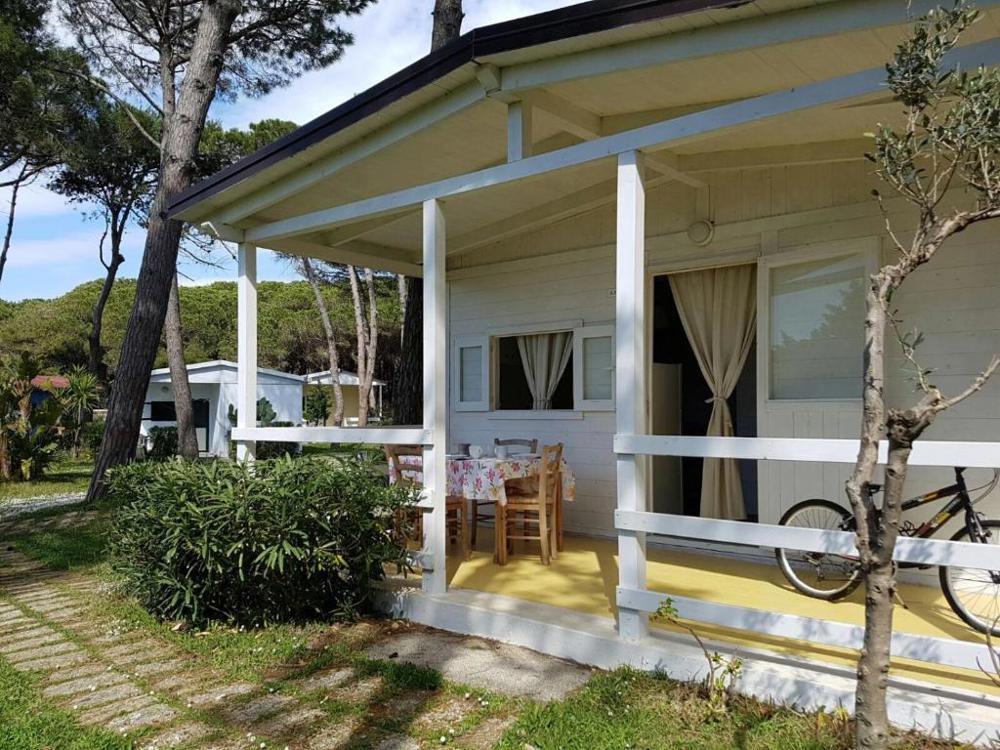 Отдых Отель Villaggio Campeggio Nettuno di Paestum - Бунгало