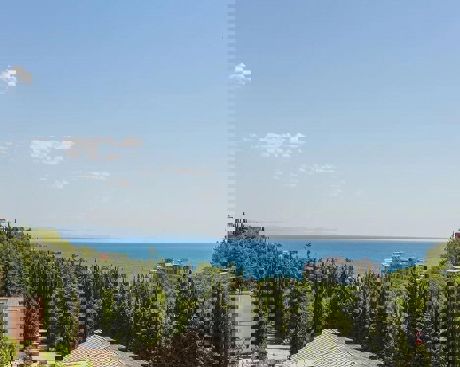 Отдых Санаторий Алушта - Вид на море