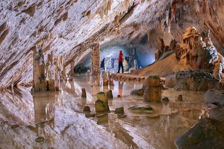 Тур Будапешт - Загреб - Цриквеница - Любляна - Варшава - Фото 10 Постойнска Яма
