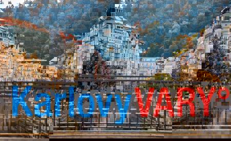 Тур Будапешт - Ческе-Будеёвице - замок Глубока - Прага - Карловы Вары* - Лодзь - Фото 11