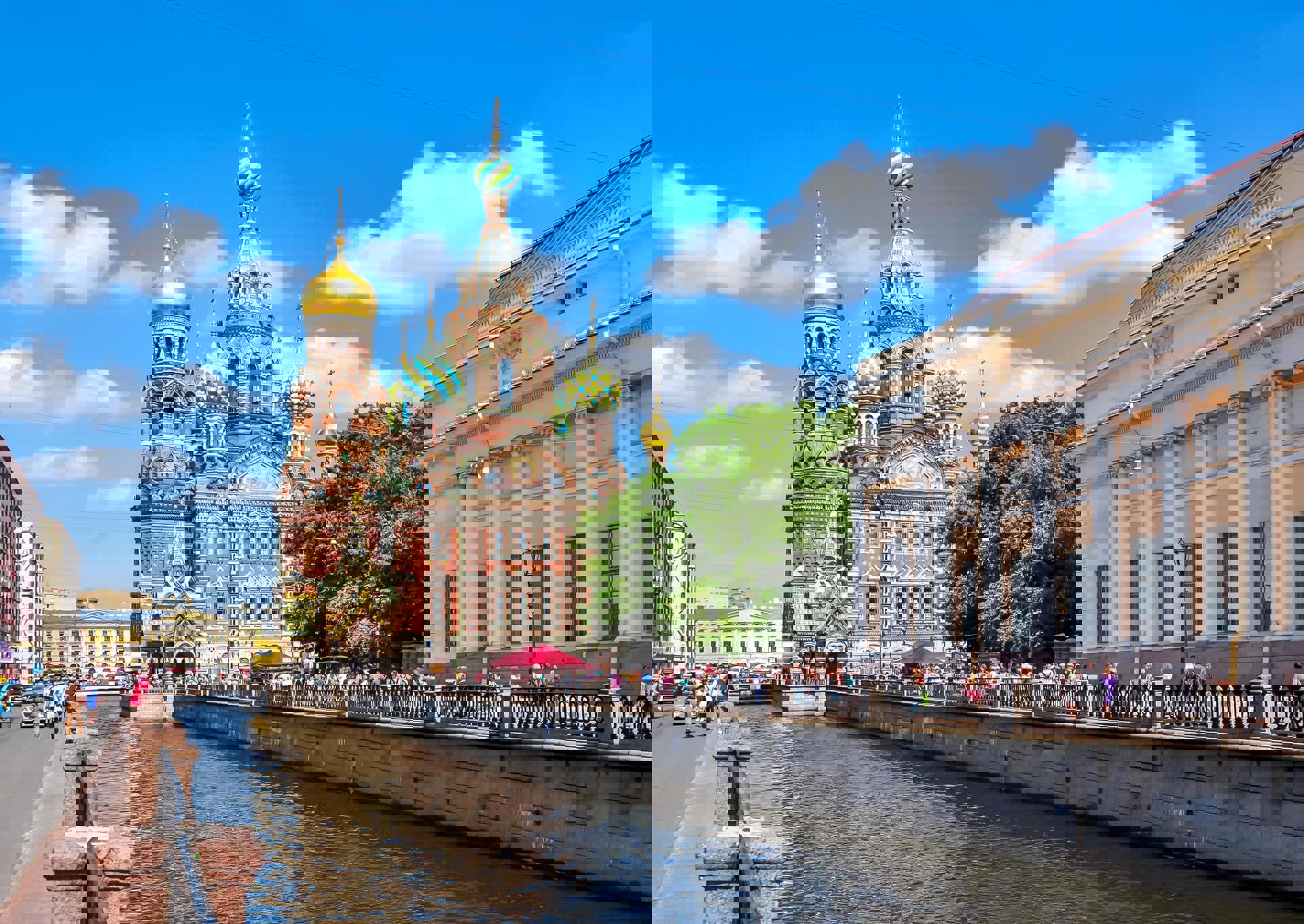 Автобусный тур Санкт-Петербург - Кронштадт - Петергоф, выезд из Витебскa