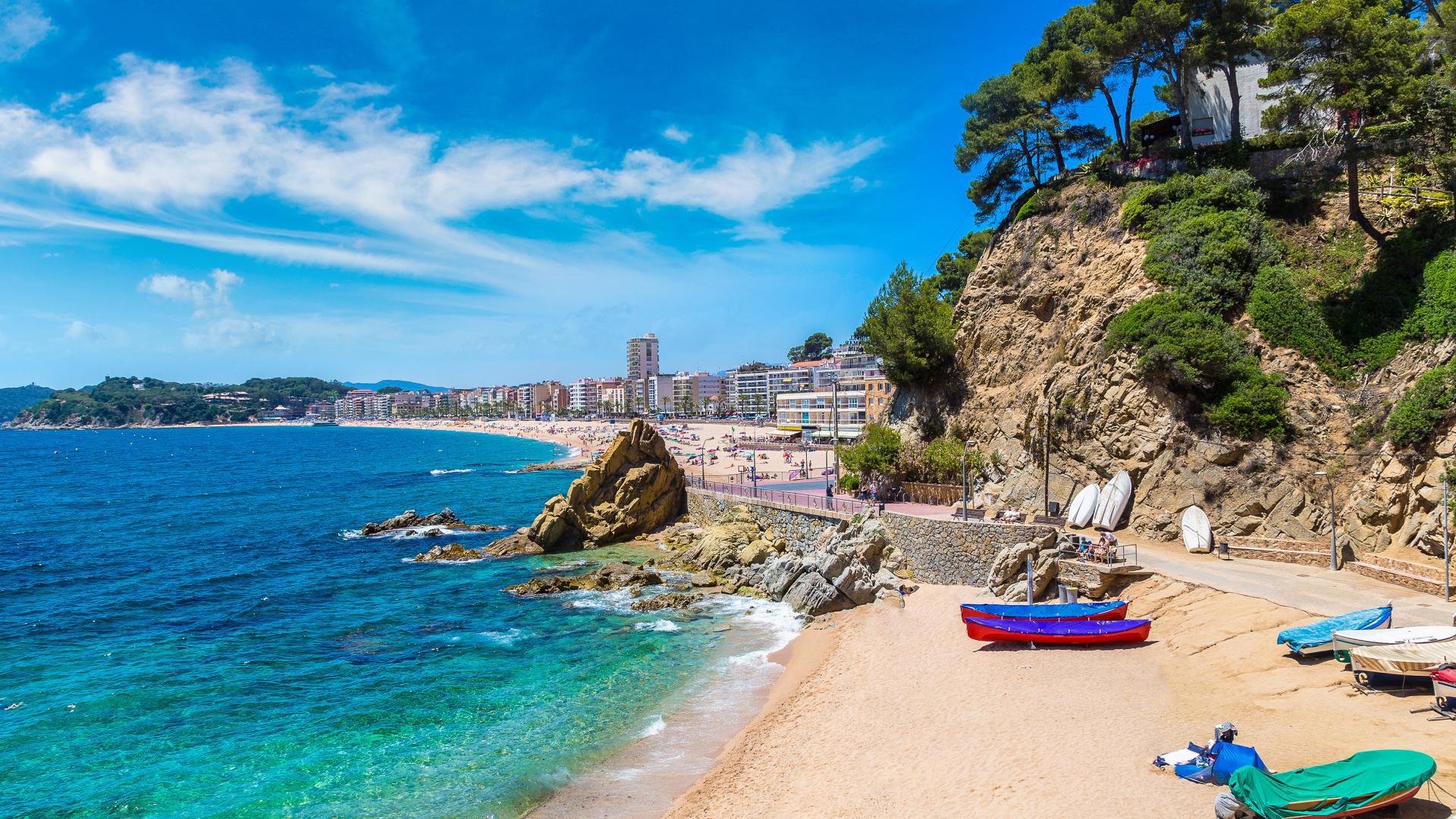 Автобусный тур Эрфурт - Берн - Анси - Авиньон - Льорет-де-Мар - Барселона* - Жирона* - монастырь Монсеррат* - Экс-ан-Прованс - Валенсоль - оз. Сент-Круа - Канны - Ницца* - Сен-Поль-де-Ванс* - Монако* - Сан-Ремо - Грац, выезд из Минскa