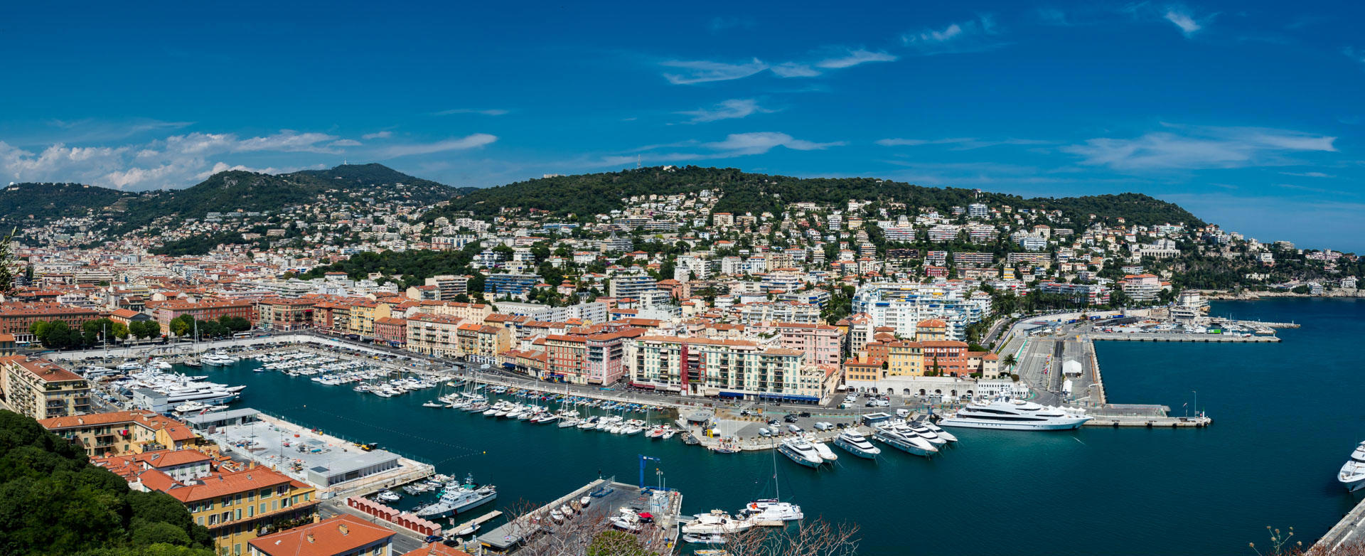 Автобусный тур Эрфурт - водопад Рейнский - Люцерн - Милан - оз. Комо* - Ницца* - Канны* - Монако* - Сен-Поль-де-Ванс* - Генуя - Портофино* - Зальцбург, выезд из Минскa