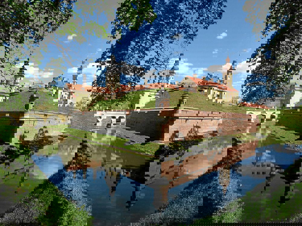 Автобусный тур Несвиж - Мир - Новогрудок - Лида, выезд из Минскa