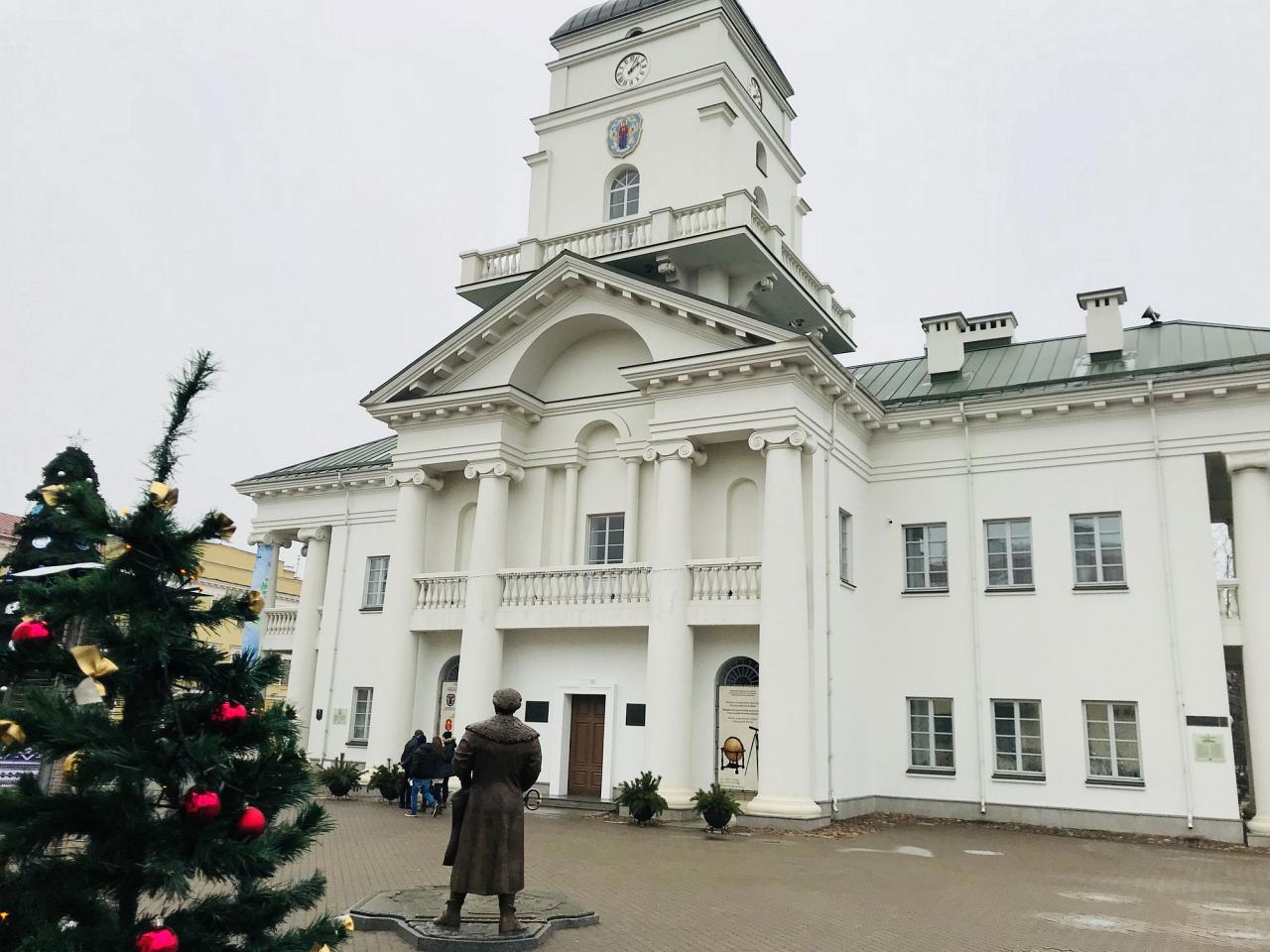 Автобусный тур Мир - Несвиж - Сула - Минск, выезд из Минскa