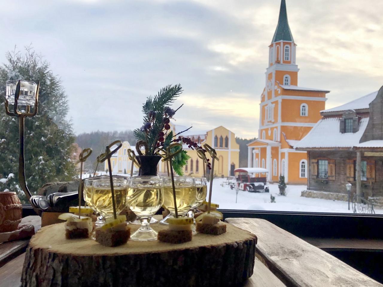 Автобусный тур Гродно - Беловежская пуща - Каменец - Брест, выезд из Минскa