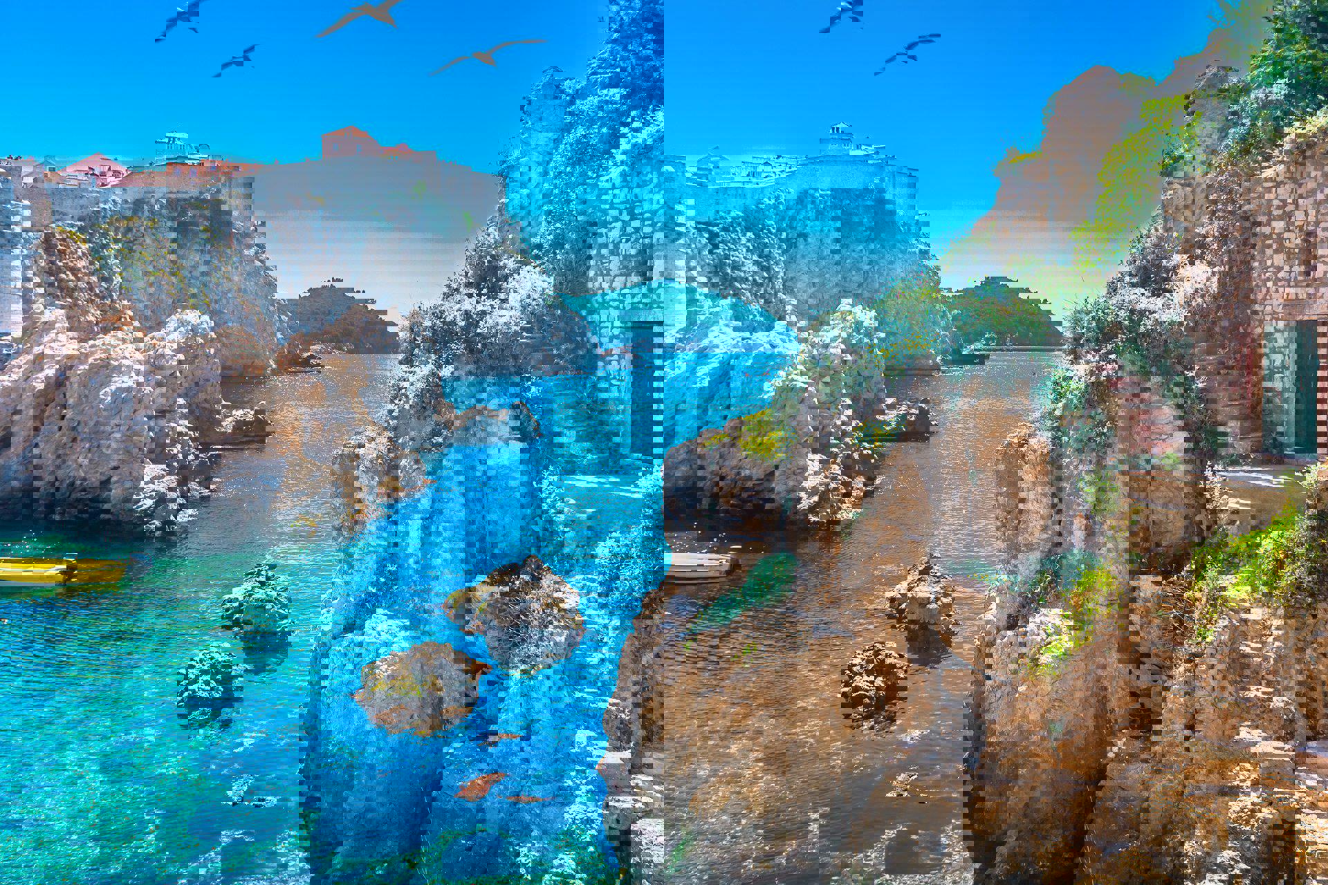 Автобусный тур Вена - Загреб - Макарска - озера Плитвицкие - Будапешт, выезд из Минскa