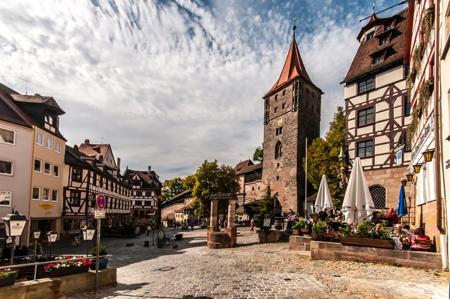 Тур Нюрнберг - Руан - Шамони* - Этрета* - Онфлёр* - Довиль* - Мон-Сен-Мишель - Замки Луары - Брюссель - Кёльн* - Познань* - Фото 1