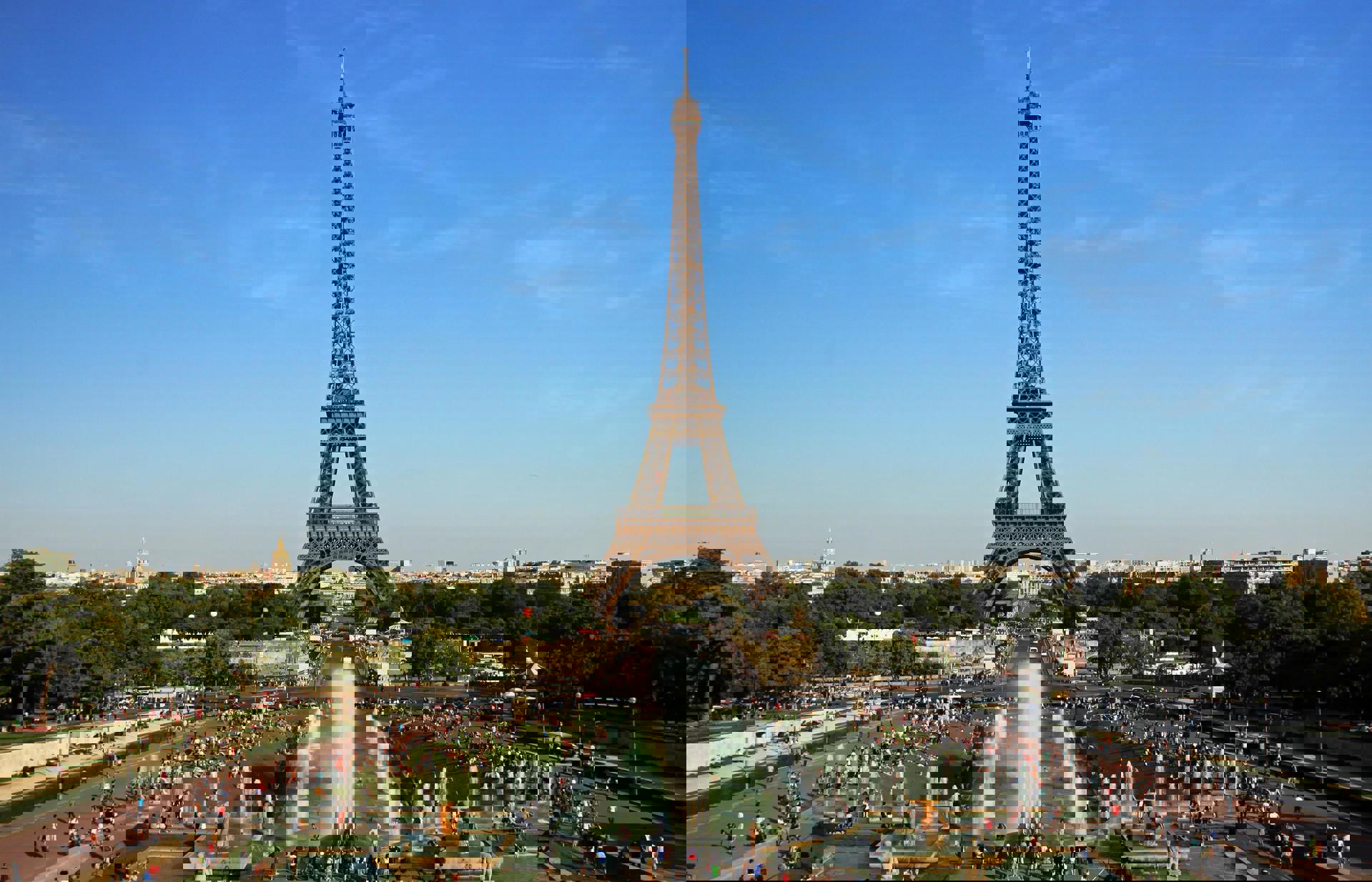 Автобусный тур Берлин - Трир - Люксембург* - Париж - Амстердам* - Копенгаген* - Стокгольм - Хельсинки* - Таллин*, выезд из Минскa