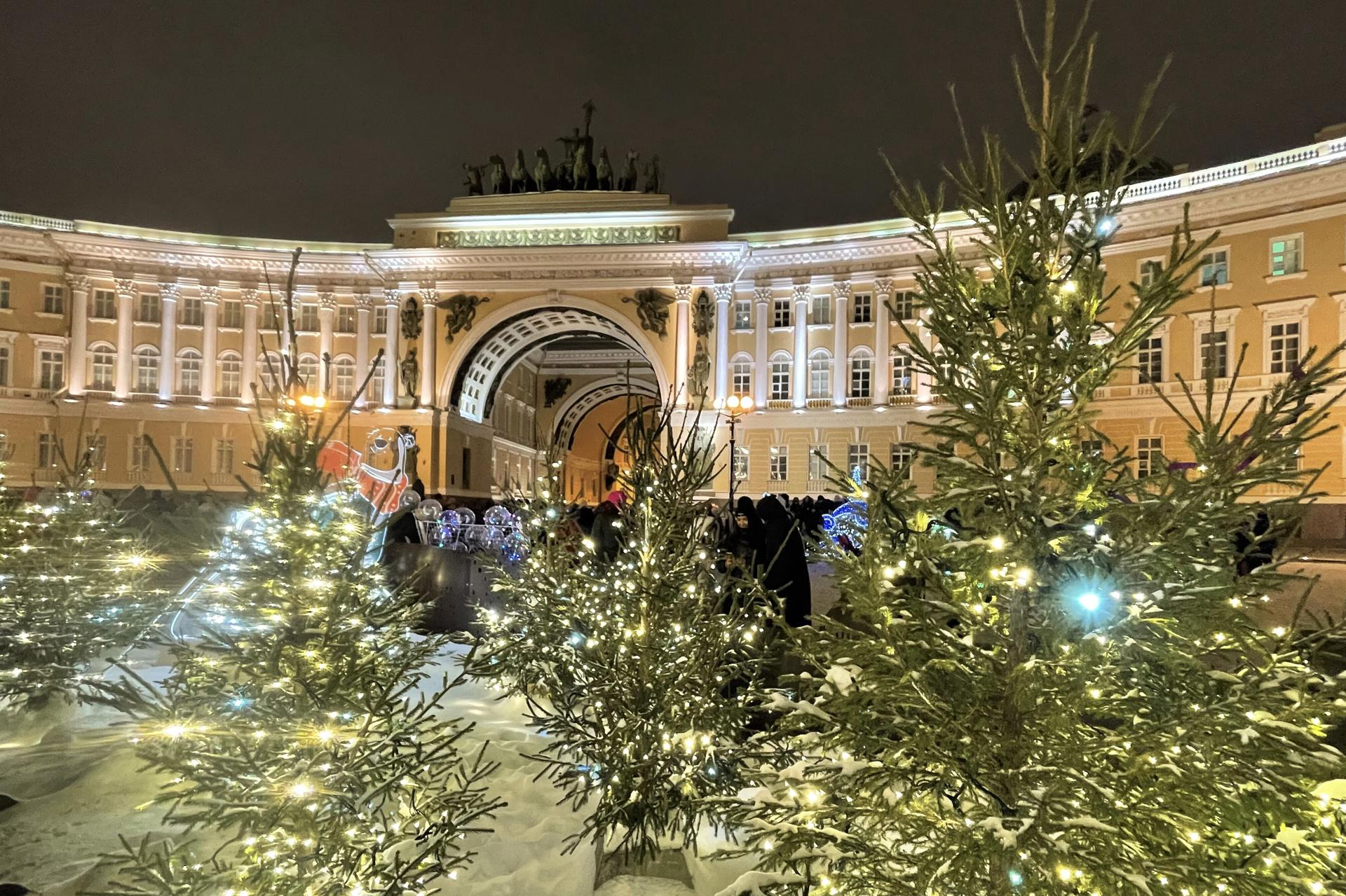 Автобусный тур Санкт-Петербург, выезд из Гомеля, Жлобинa, Бобруйскa, Минскa, Смолевичей, Жодино, Борисовa, Толочинa, Орши, Лепеля, Бегомля