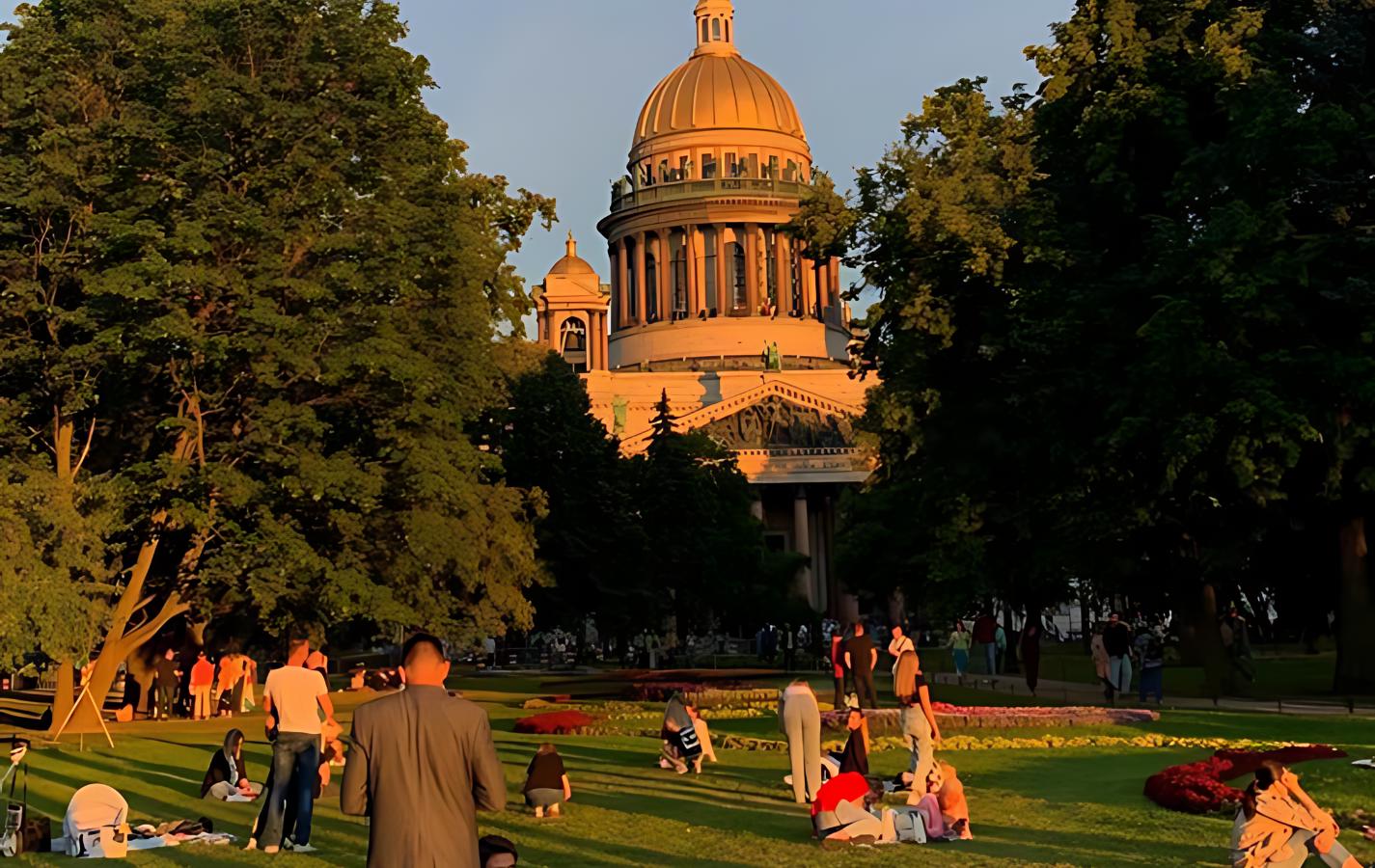 Автобусный тур Санкт-Петербург - Царское Село - Кронштадт - Петергоф, выезд из Гомеля, Жлобинa, Бобруйскa, Минскa, Полоцкa, Витебскa